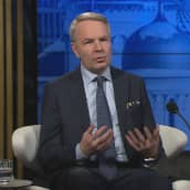 Ulkomininisteri Pekka Haavisto (vihr.) A-studiossa.