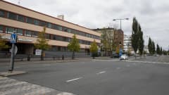 Syksyinen katu Forssan keskustassa.