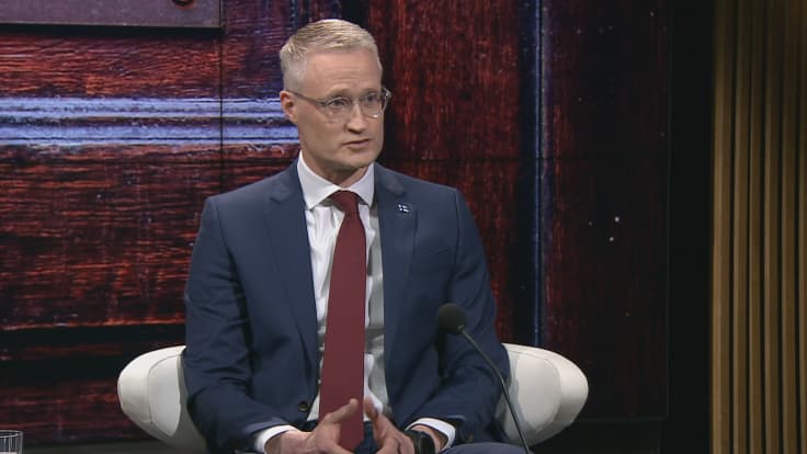 Kyberturvallisuuden työelämäprofessori Jarno Limnell A-studiossa.