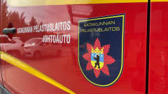 Satakunnan pelastuslaitoksen johtoauto.