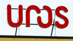 Uros Oy:n valomainos.