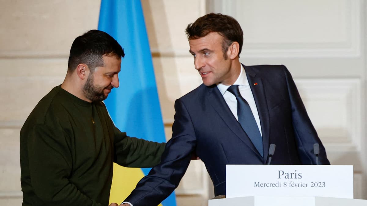 Ranskan presidentti Emmanuel Macron ja Ukrainan presidentti Volodymyr Zelenskyi tapasivat Pariisissa keskiviikkona.