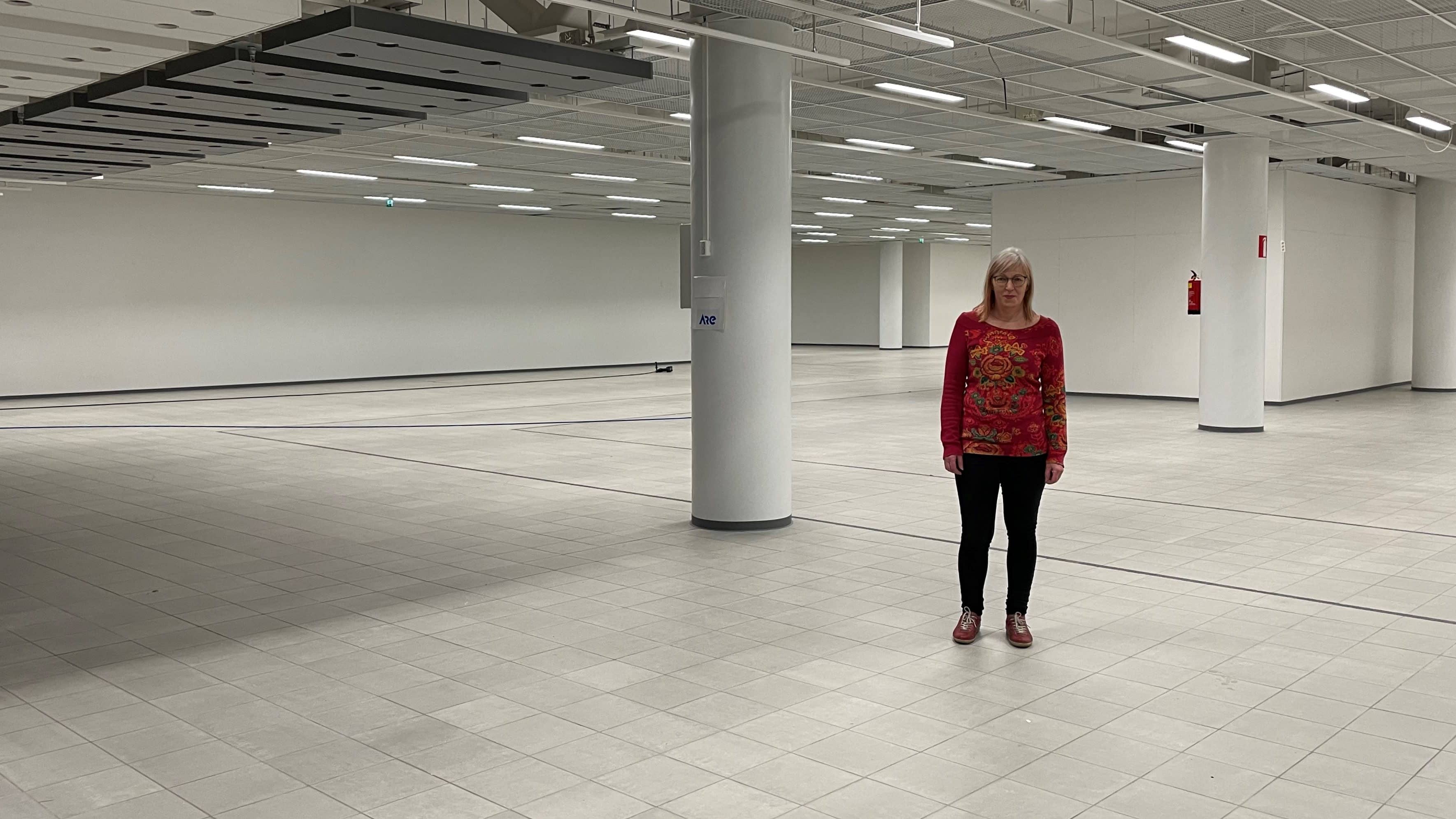 Lappeenrannan pääkirjaston väistötilat rakennetaan kauppakeskukseen – kirjastotoimenjohtaja Marja Huuhtanen kertoo tulevasta muutosta