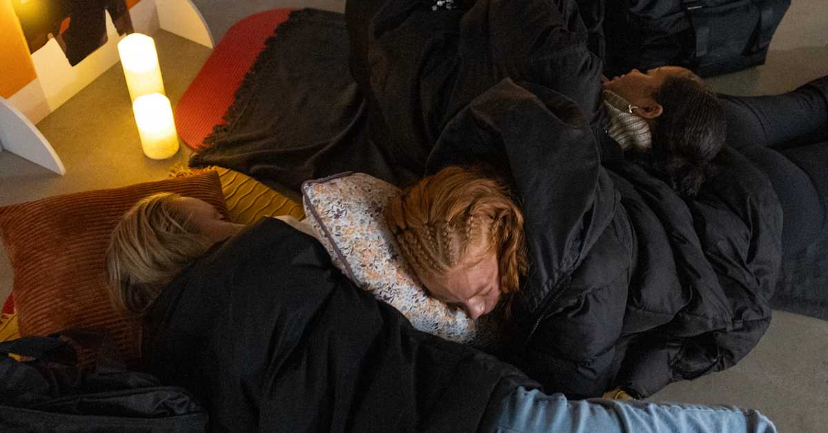 Metropolian opiskelijat nauttivat pötköttelytauoista – psykologi: ”Tehokkain teko on joskus olla hetki tekemättä mitään”