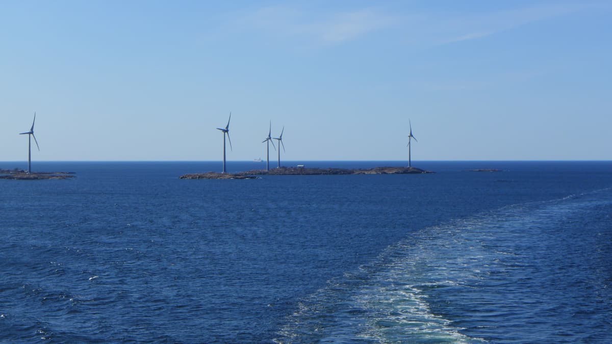 tuulivoimaloita Ahvenanmaan merialueella