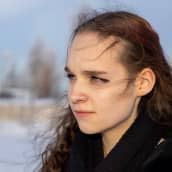 Kemiläinen 16-vuotias anoreksiasta toipuva Emmi Köykkä on kirjoittanut aiheesta fiktiivisen kirjan