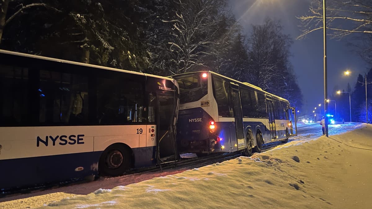 Tampereella on niin mahdoton mäki, ettei kokenutkaan bussinkuljettaja  meinaa talvella selvitä sen yli