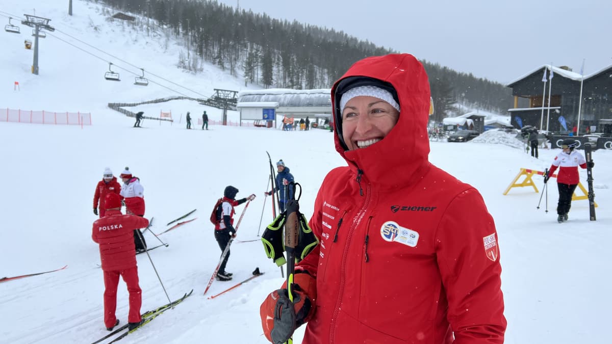 Puolalainen Justyna Kowalczyk-Tekieli on huolissaan hiihtokilpailuiden tulevaisuudesta talvien lämmettyä.