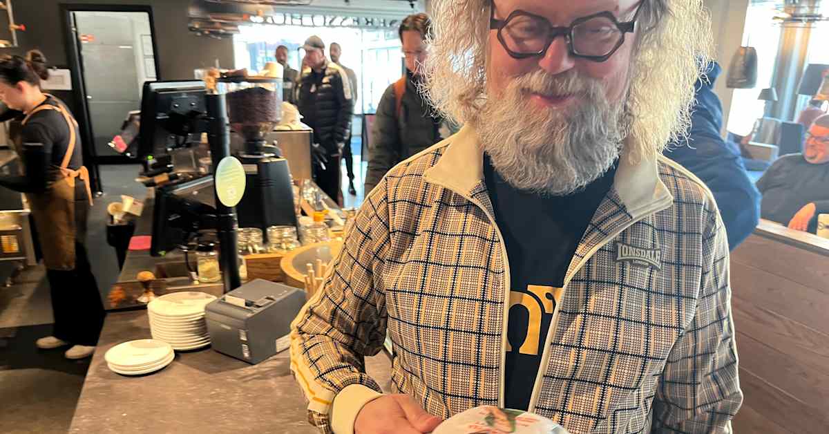 Antti Paalasen Takatukka-kuuntelut lähestyvät jo platinarajaa – kesäkiertue vie artistin Eurooppaan
