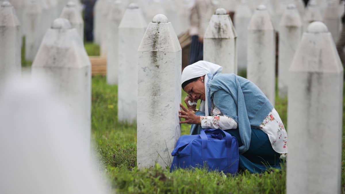 Potočarin hautausmaalle on haudattu Srebrenican joukkomurhassa kuolleita. Kuva vuodelta 2018.