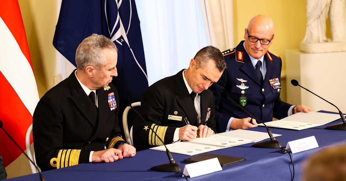 Yhdysvallat lähtee kahdesta keskeisestä sotilastehtävästä Natossa ja jättää ne eurooppalaisille