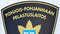 Pohjois-Pohjanmaan pelastuslaitoksen logo.