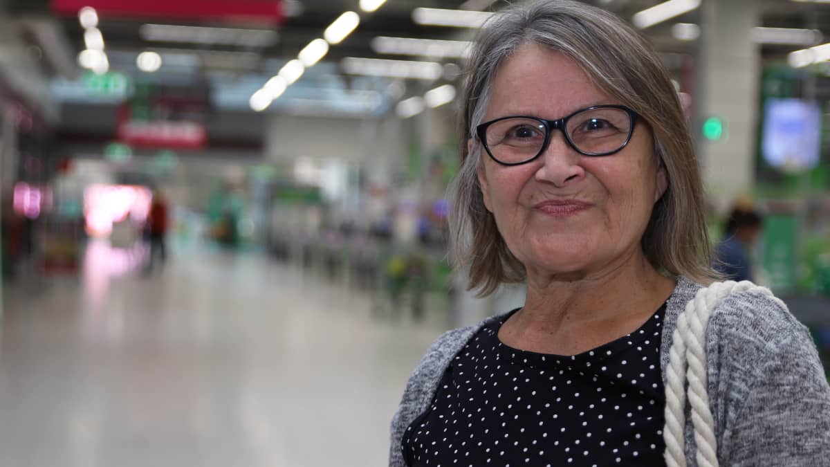 Marjatta Kola Kemin Prismassa