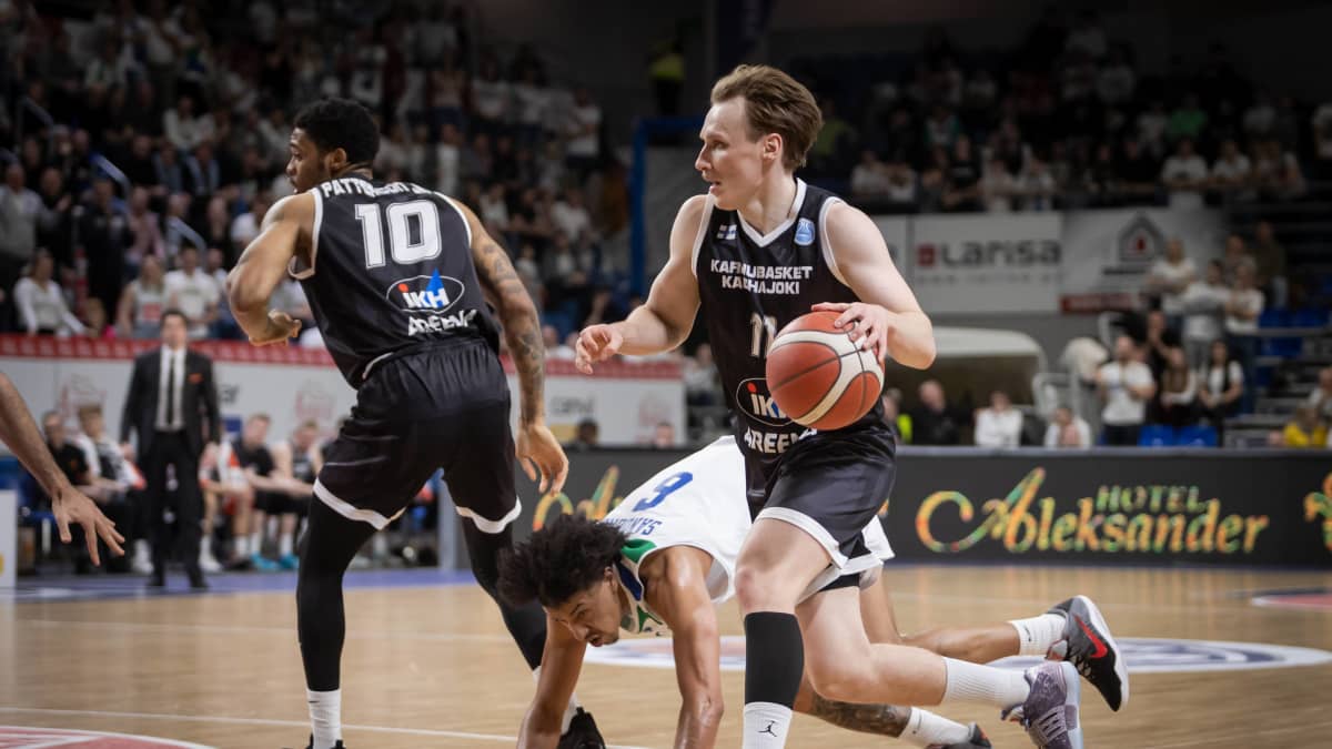 Severi Kaukiainen pelaa Karhubasketissa FIBA Europe Cupissa.