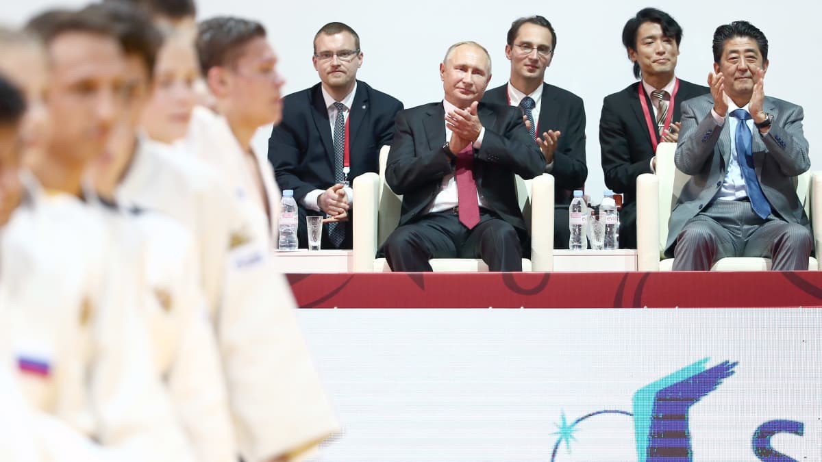 Vladimir Putin on tunnettu kamppailulajien ystävä. 
