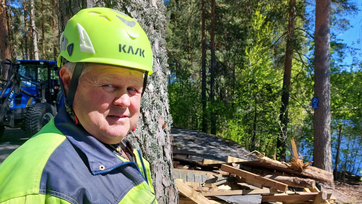 Puunkorjuuyrittäjä Jouko Salonen, Jämsänkoski.