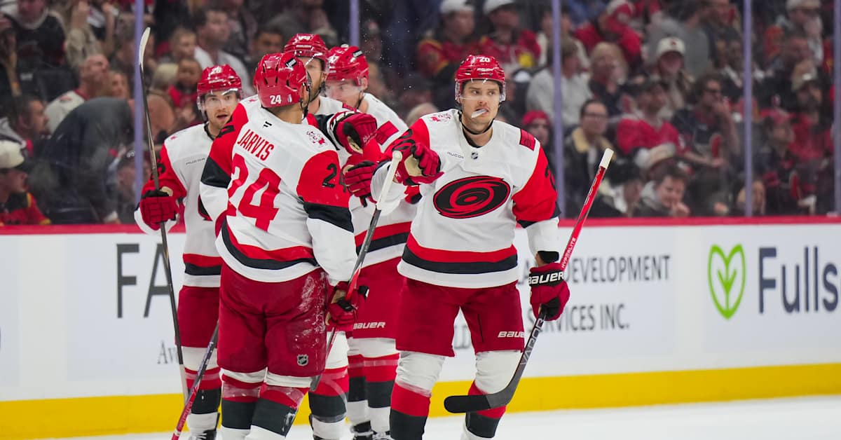 Sebastian Ahon maalitehtailu siivitti Carolinan jatkoon – Dallasille kirvelevä tappio suomalaisten tehoista huolimatta