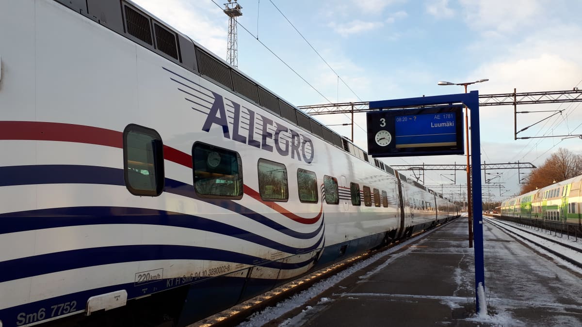 Allegro-juna Lappeenrannan asemalla