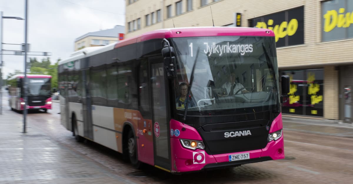 Oulussa varaudutaan paikallisbussivuorojen perumiseen lähiaikoina OTP:n vaikean tilanteen vuoksi – kaupunki aikoo hakea korvauksia yhtiöltä