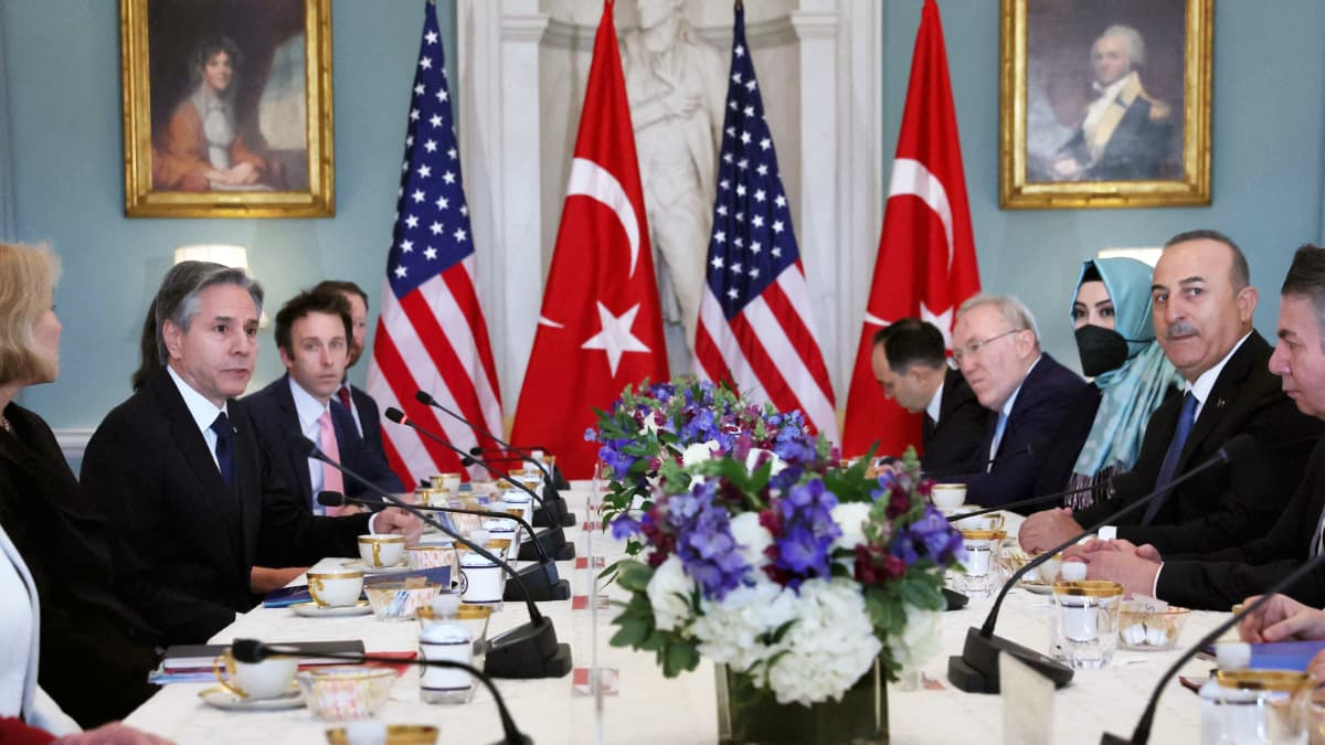 Antony Blinken ja Mevlüt Çavuşoğlu tapaavat Washingtonissa.