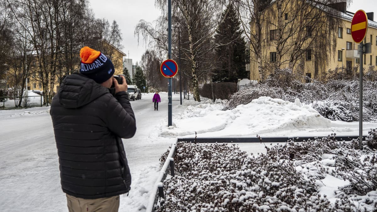 Oulussa vierailevat Hollywood scouttaajat ottavat valokuvia