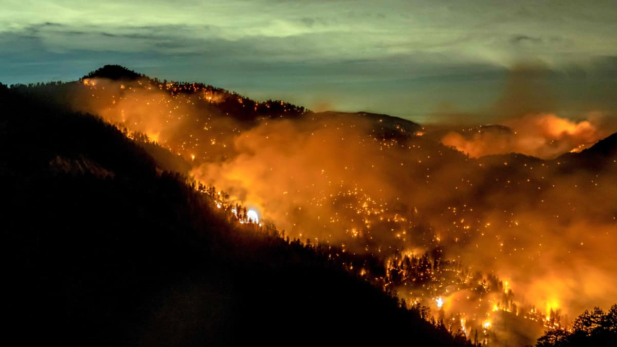 Laajat metsäpalot Los Angelesin piirikunnassa, syyskuussa 2020.