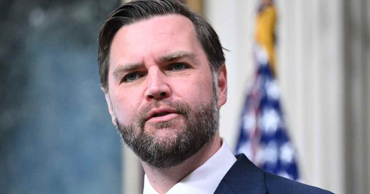 Vance tapaamaan Orbánia ennen Unkarin vaaleja