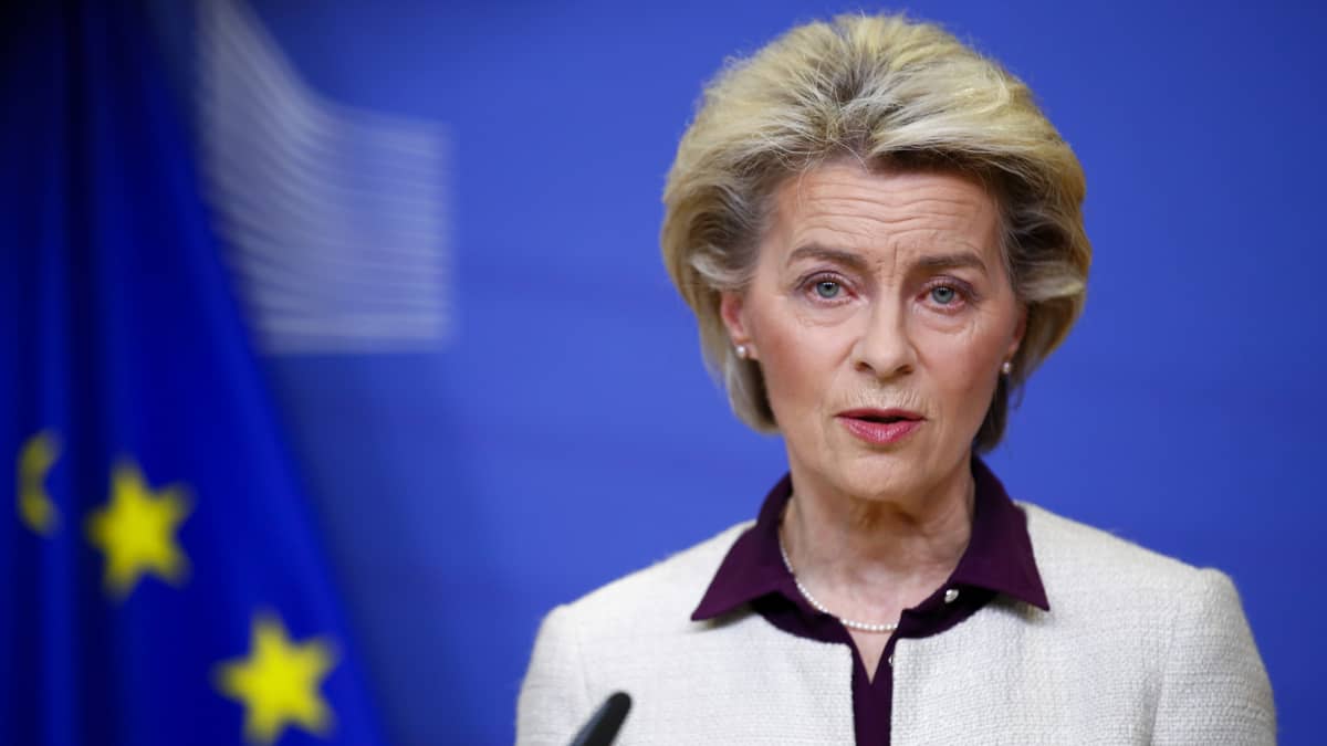 EU-komission puheenjohtaja Ursula von der Leyen piti koronatilannetta käsittelevän puheen Brysselissä 26. marraskuuta. 