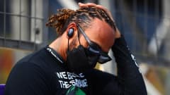 Lewis Hamilton joutui keskeyttämään Bakun F1-osakilpailun 2021.
