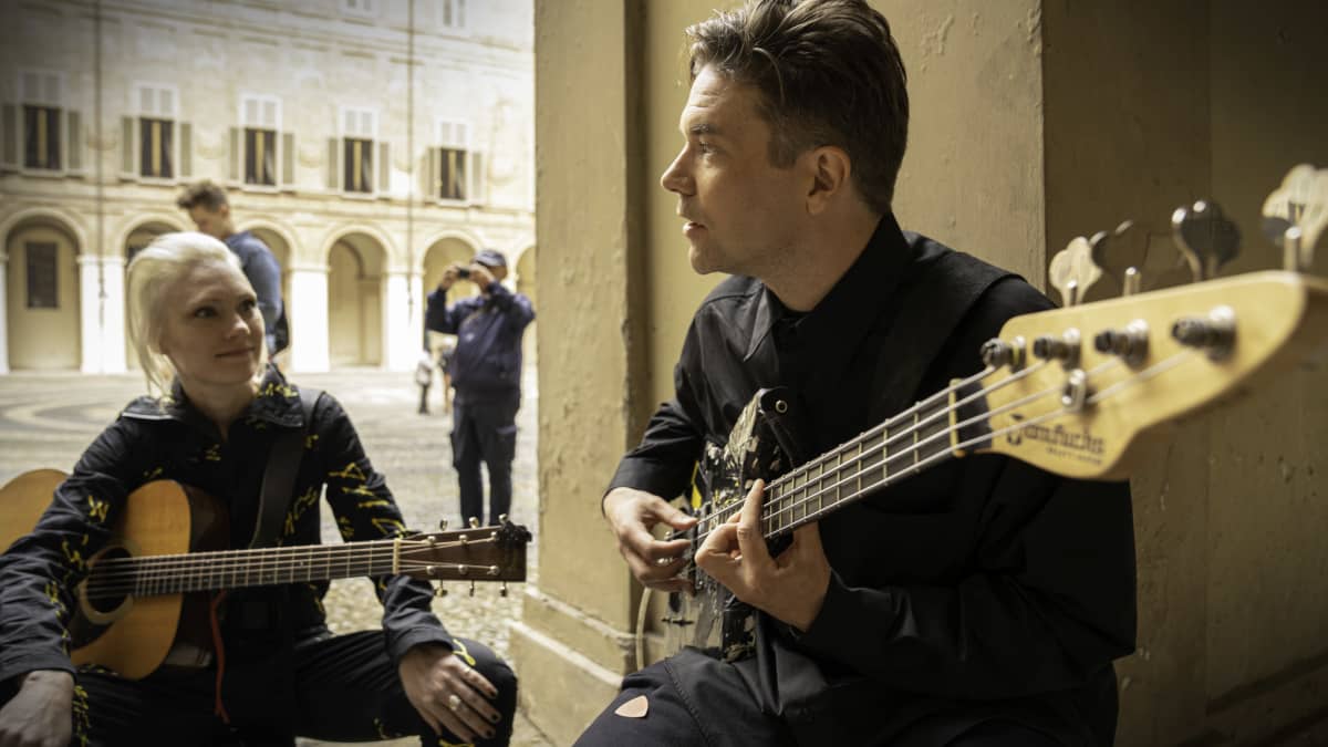 The Rasmus-yhtye valmistautuu yhteisesitykseen Ukrainan euroviisuedustajan Kalush Orchestran kanssa