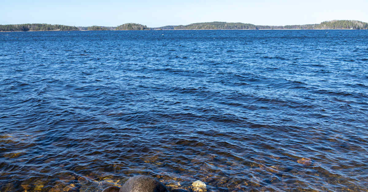 Saimaalla on edessä poikkeuksellisin kesä 50 vuoteen – pahin tilanne osuu vilkkaimpaan veneily- ja mökkisesonkiin