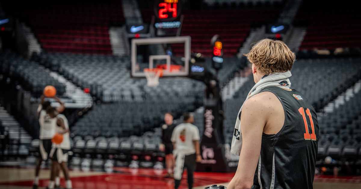 Miikka Muurinen pelaa pian päivittäin tulevien NBA-tähtien kanssa – Hanno Möttölä kertoo, mikä yliopistosarjassa odottaa