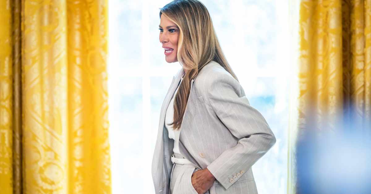 Melania Trump kiistää olleensa läheisissä väleissä Epsteiniin