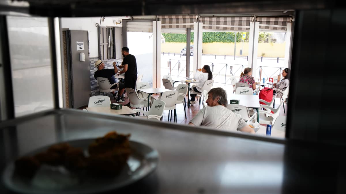 Bar Ferna on suosittu ravintola Malagan asuinalueella Palma-Palmillassa. 