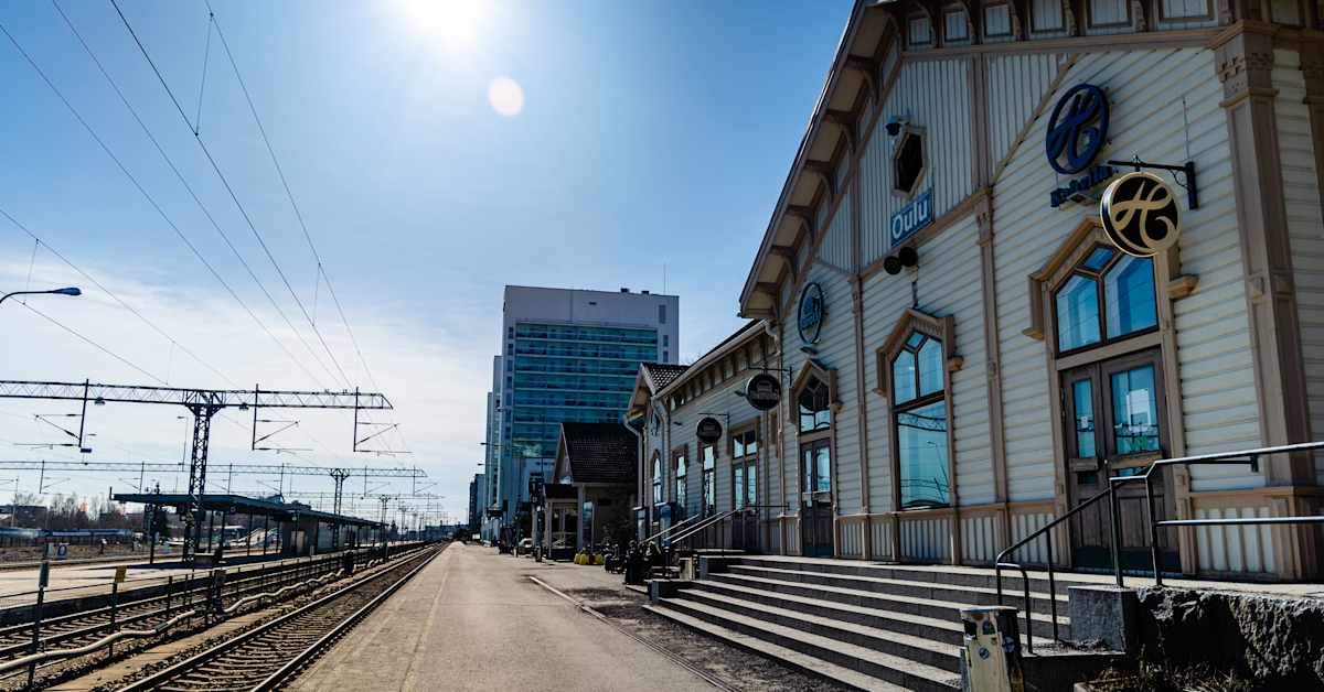 Oulun lähijunaliikenne otti ison askeleen eteenpäin, kun Oulun ja Limingan valtuustot näyttivät junalle vihreää valoa