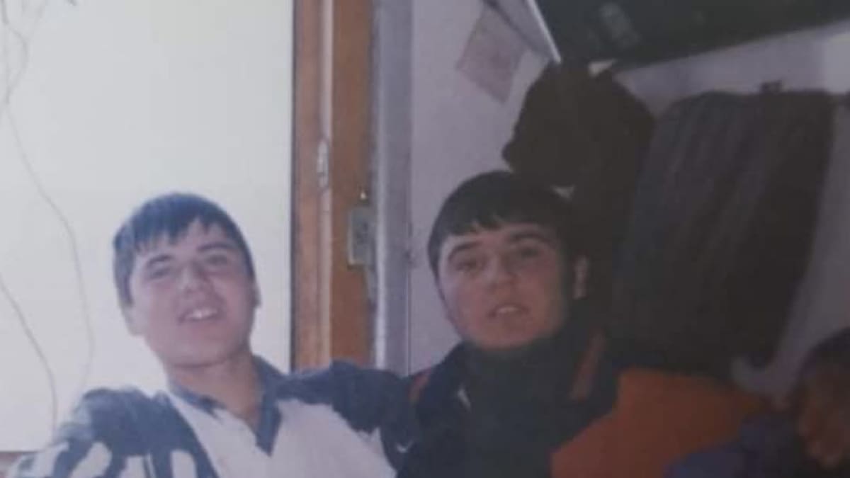 Tšetšenian aktiivisti Musa Lomajev veljen kanssa 