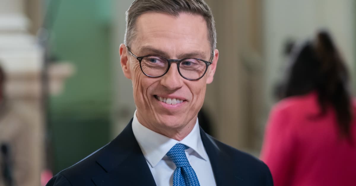 Новый президент Финляндии Александер Стубб покидает Коалиционную партию ...