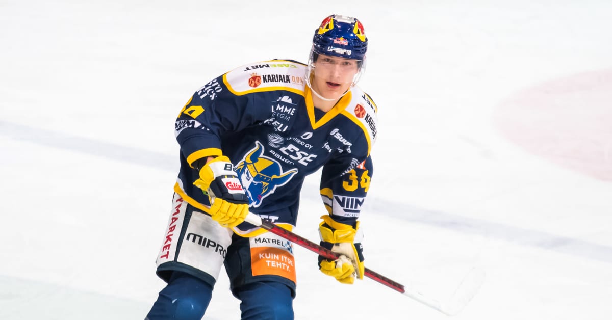 Aatu Räty jättänyt karvaan MM-pettymyksen taakseen – kiekkolupaus saanut Olli Jokiselta arvokkaita vinkkejä NHL:ään murtautumiseen