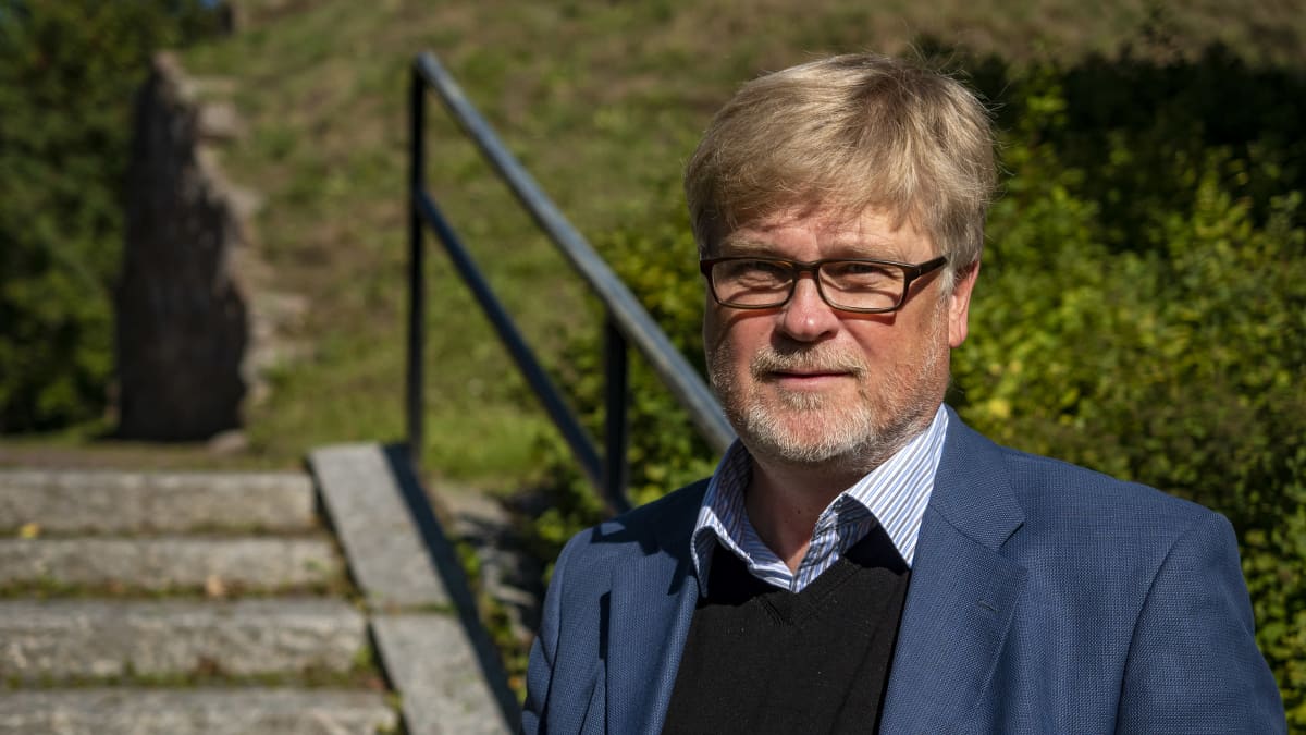 Historiantuntija Matti Enbuske
