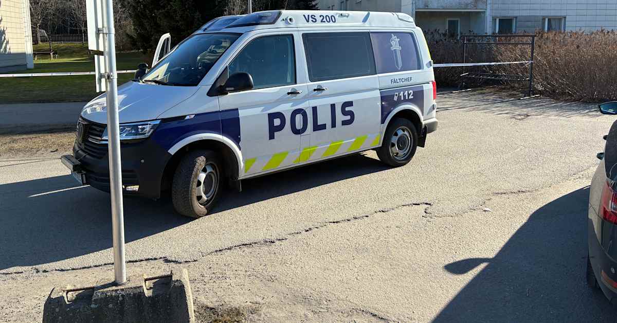 Poliisi tutkii Turun Lausteella tapahtunutta henkirikosta