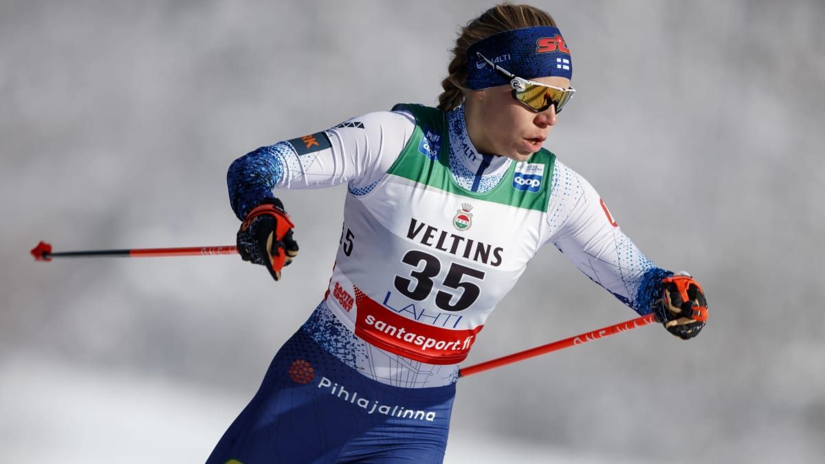 Jasmi Joensuu Lahdessa sprintin karsinnassa 26.2.2022.