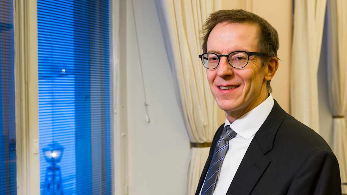 Henkilökuvassa Lauri Kajanoja, talouspolitiikan koordinaattori, VM.