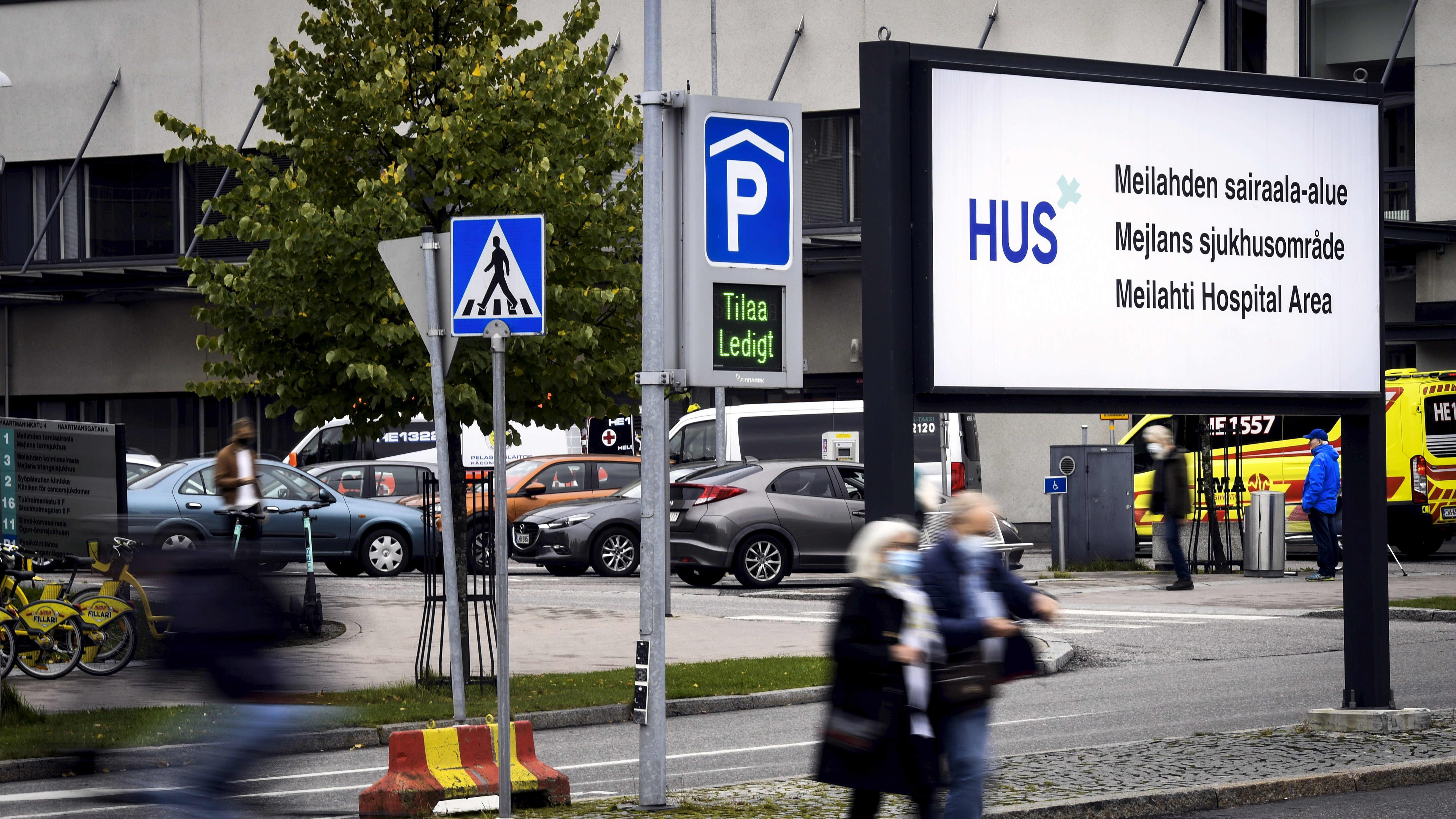 Helsingin ja Uudenmaan sairaanhoitopiirin HUS:in Meilahden sairaala-alue Helsingissä 7. lokakuuta 2020. 