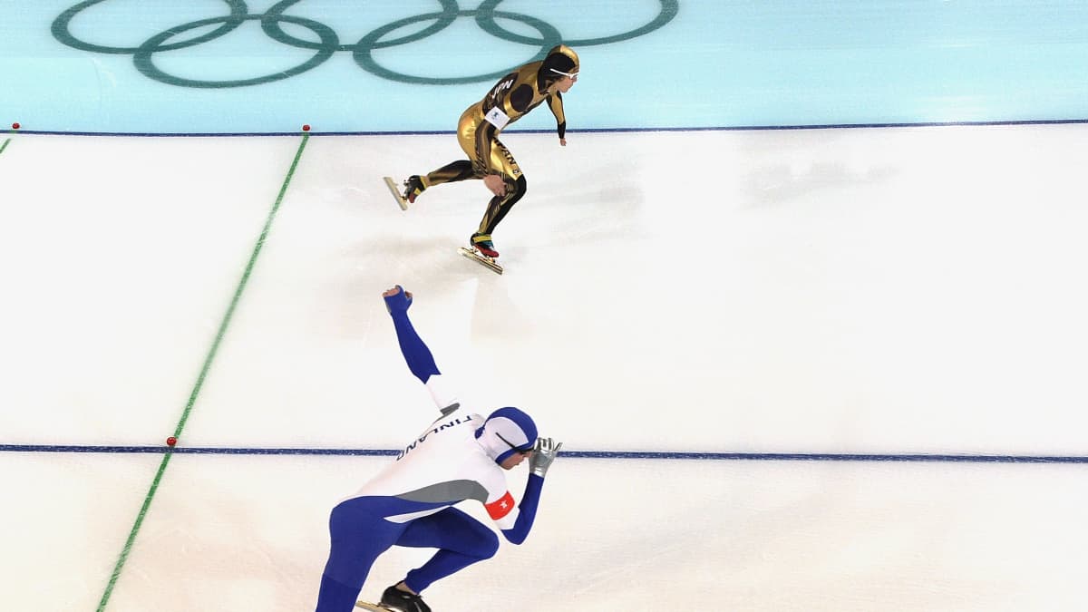 Mika Poutala luisteli ulkoradalla Vancouverin olympialaisissa.