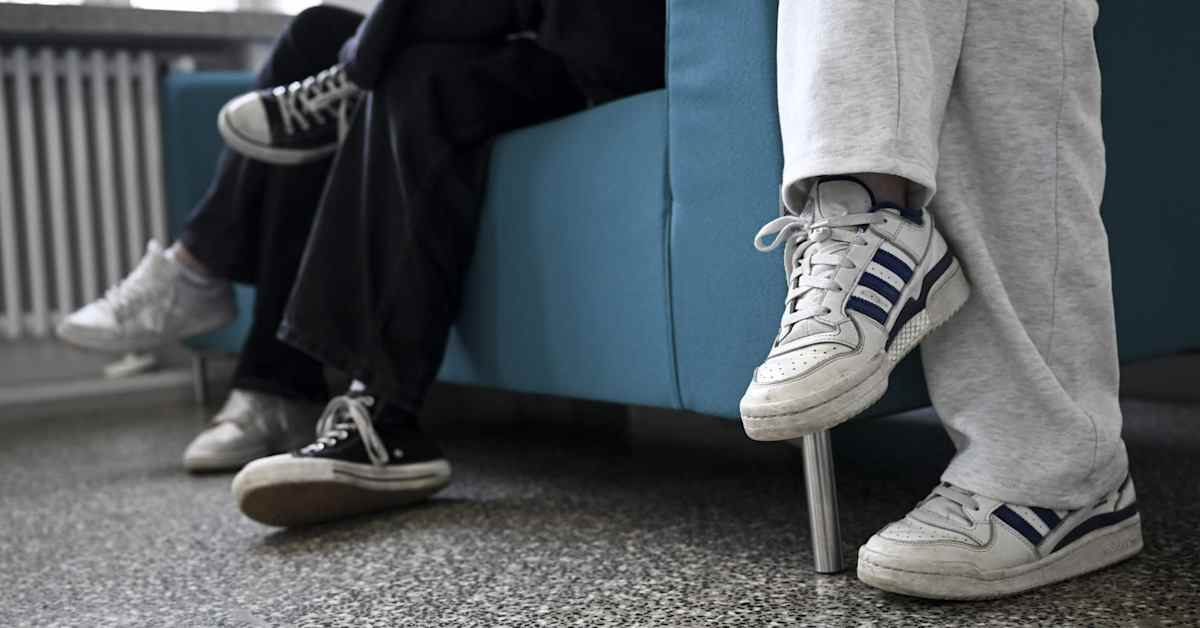 Ulkomaalaistaustaiset nuoret voivat paljolti ikätovereitaan huonommin