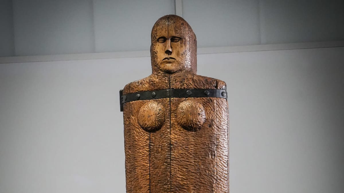 Markus Copperin taidenäyttelyä. 