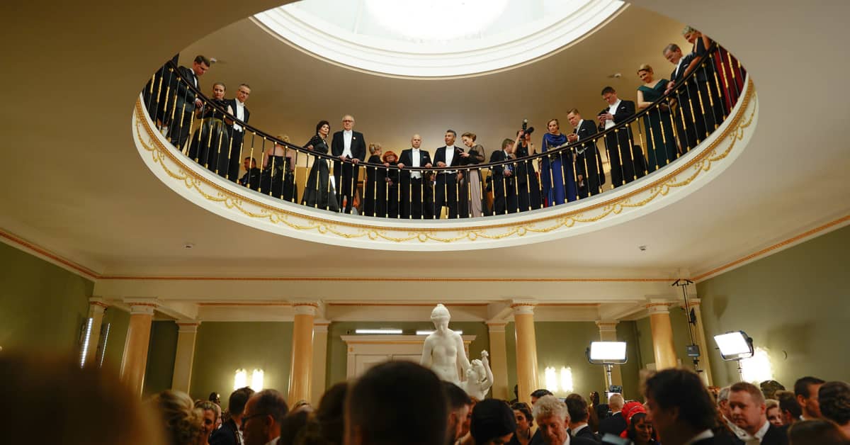 genovia independence day ball