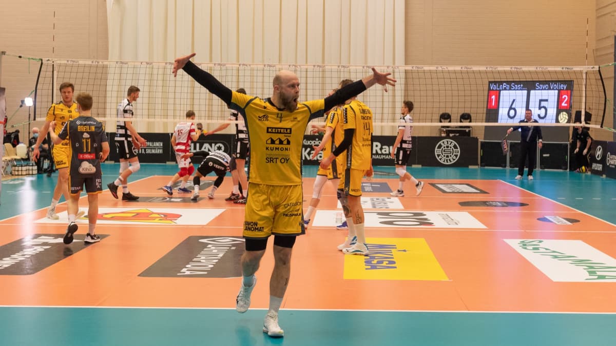 Savo Volley aloitti lentopallon Mestaruusliigan loppuottelut kotivoitolla,  VaLePan kommentti pelipallosta hämmensi: 