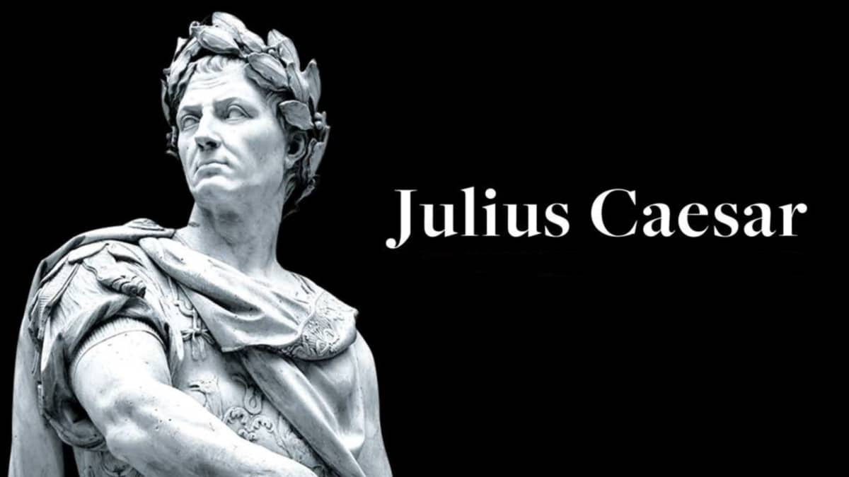 Julius Caesar patsaana