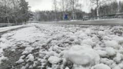 Luminen tie Enossa.